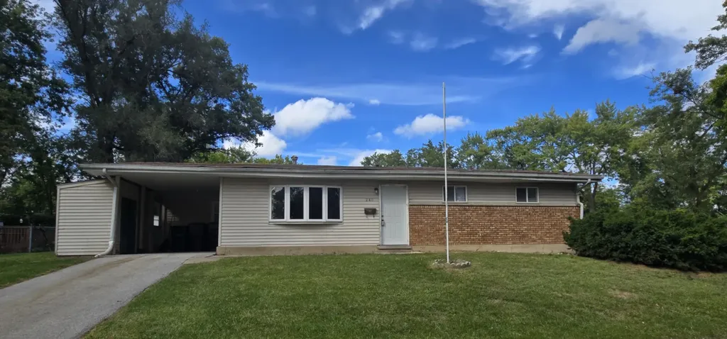240 Tampa Street Park Forest IL 60466