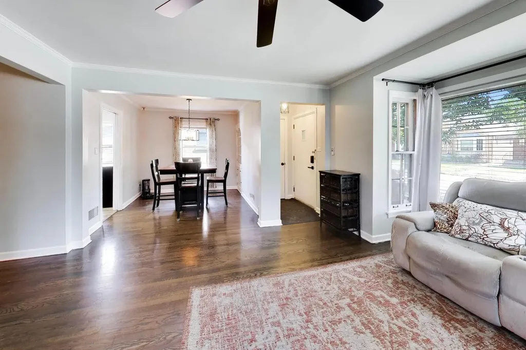 5116 North Nordica Avenue Chicago IL 60656