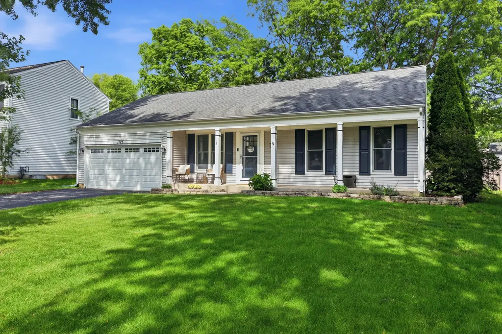 1125 Meghan Avenue Algonquin IL 60102