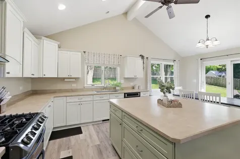 1125 Meghan Avenue Algonquin IL 60102