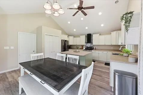 1125 Meghan Avenue Algonquin IL 60102