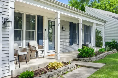1125 Meghan Avenue Algonquin IL 60102