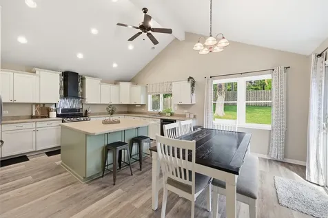 1125 Meghan Avenue Algonquin IL 60102