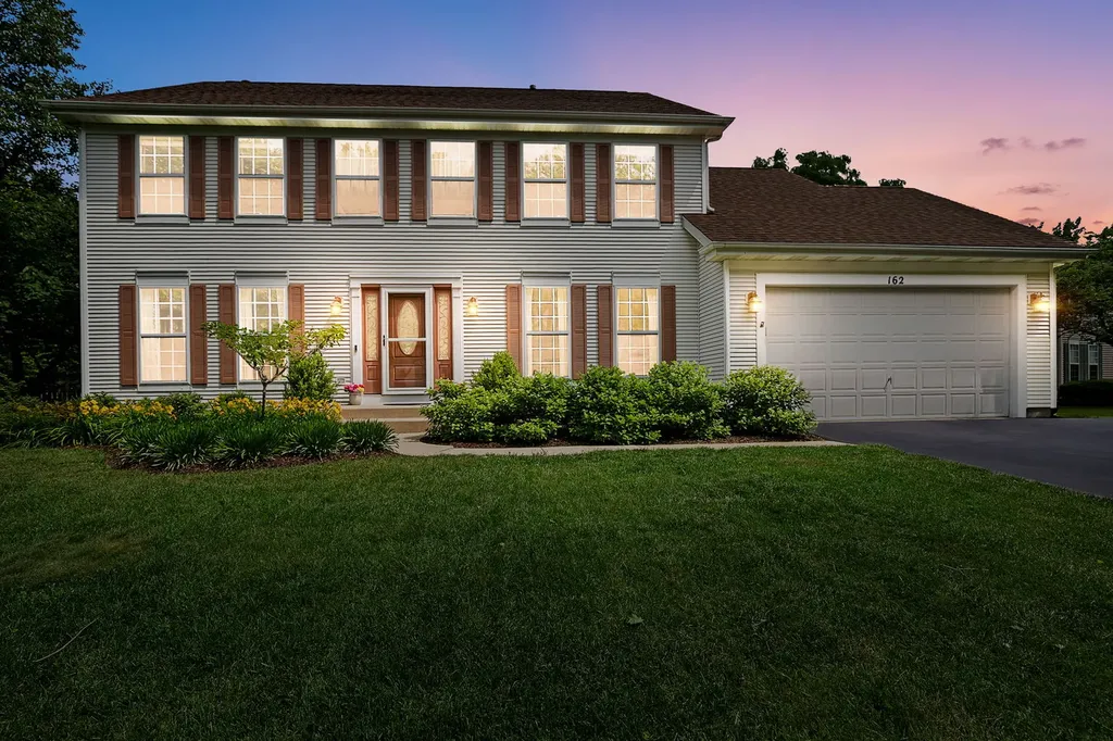 162 Wellington Court Grayslake IL 60030