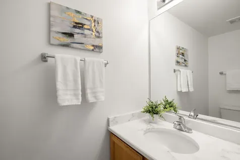 162 Wellington Court Grayslake IL 60030