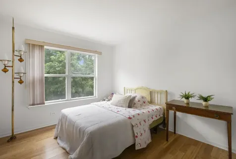 162 Wellington Court Grayslake IL 60030