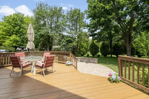 162 Wellington Court Grayslake IL 60030