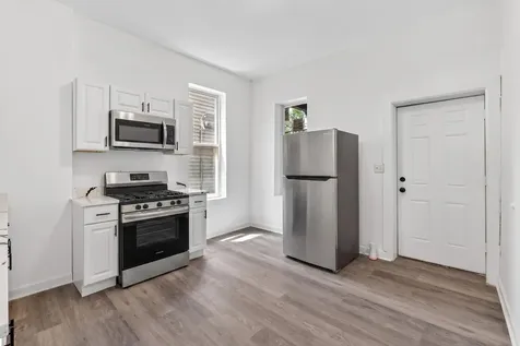 6018 South Sangamon Street Chicago IL 60621