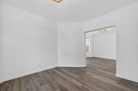 6018 South Sangamon Street Chicago IL 60621