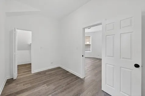 6018 South Sangamon Street Chicago IL 60621