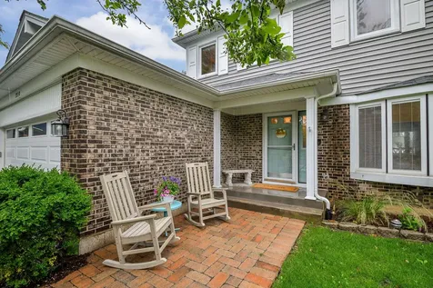 1210 Robin Drive Elk Grove Village IL 60007