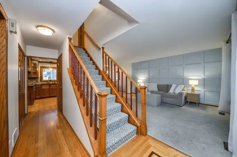 1210 Robin Drive Elk Grove Village IL 60007