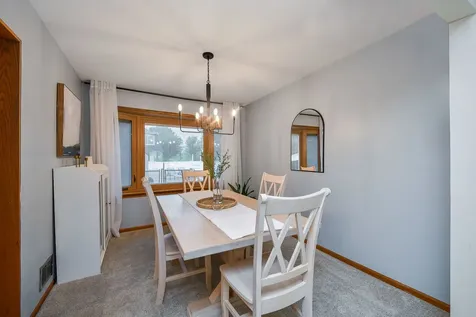 1210 Robin Drive Elk Grove Village IL 60007