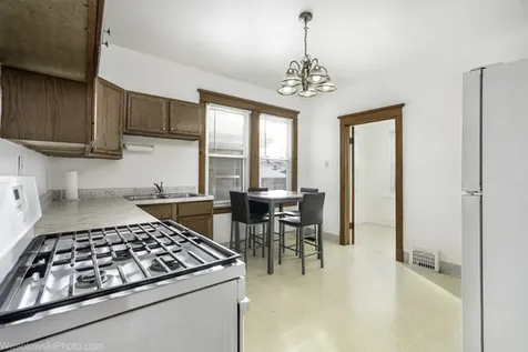 2340 Harvey Avenue Berwyn IL 60402
