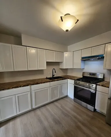 6630 South Brainard Avenue Countryside IL 60525