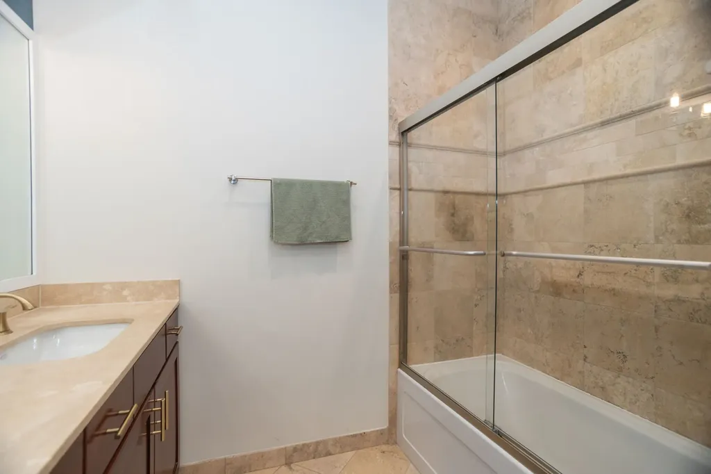 1254 West Diversey Parkway Chicago IL 60614