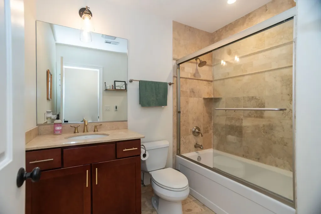 1254 West Diversey Parkway Chicago IL 60614