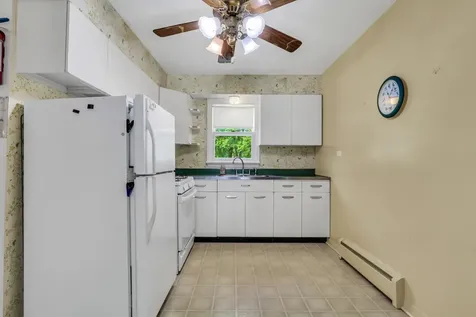 2 Eva Terrace Lake Bluff IL 60044