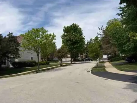 1281 North Shoreside Court Palatine IL 60067