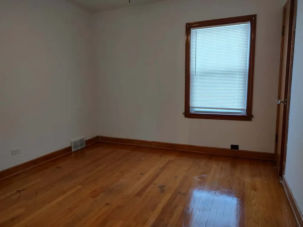 4731 South Kostner Avenue Chicago IL 60632