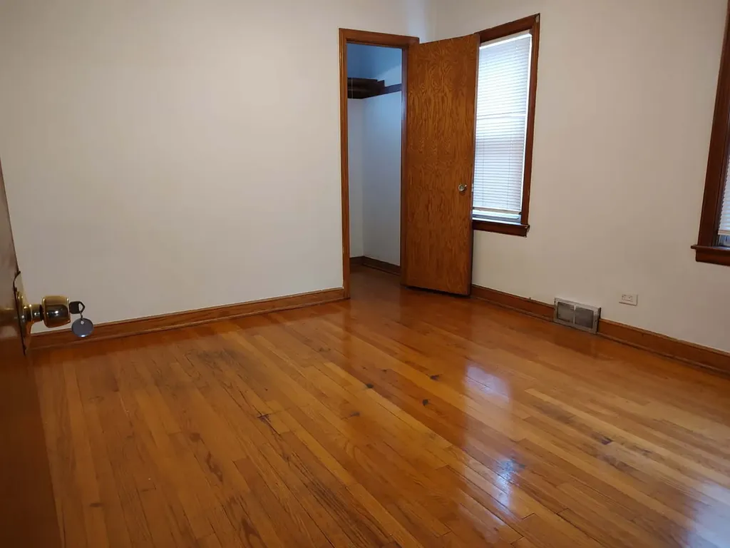 4731 South Kostner Avenue Chicago IL 60632