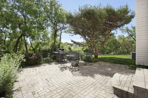 81 Misty Hill Lane Hainesville IL 60030