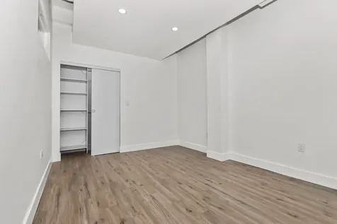 3025 North Western Avenue Chicago IL 60618