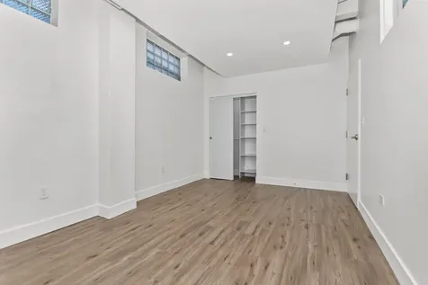 3025 North Western Avenue Chicago IL 60618