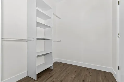 3025 North Western Avenue Chicago IL 60618