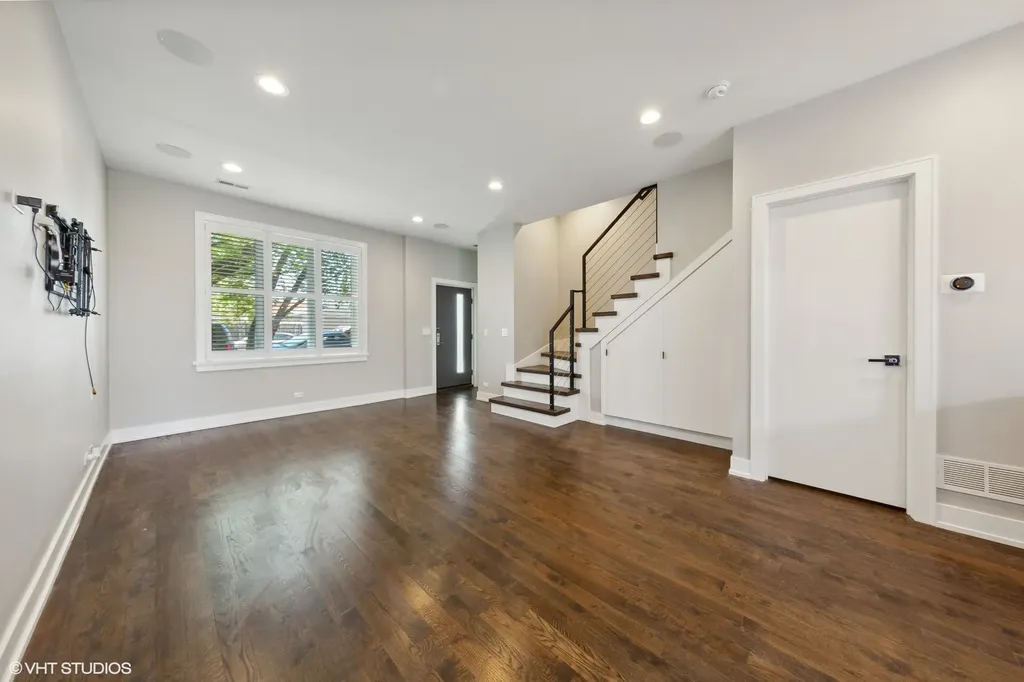 2341 North Drake Avenue Chicago IL 60647