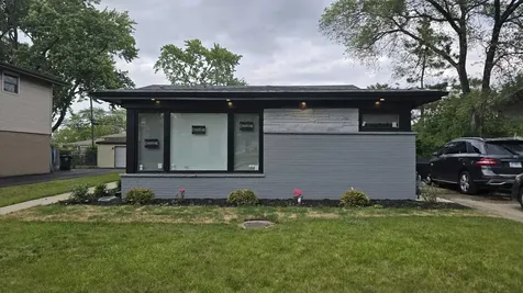 9407 Ozark Avenue Morton Grove IL 60053