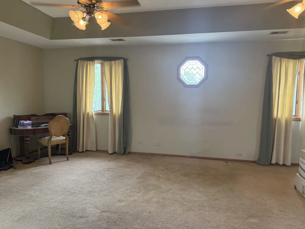 10439 South Albany Avenue Chicago IL 60655