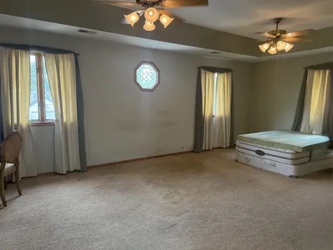 10439 South Albany Avenue Chicago IL 60655