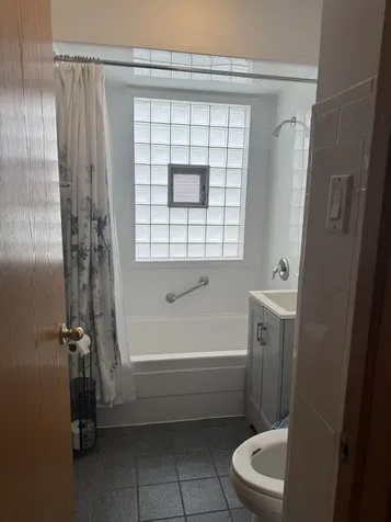 10439 South Albany Avenue Chicago IL 60655