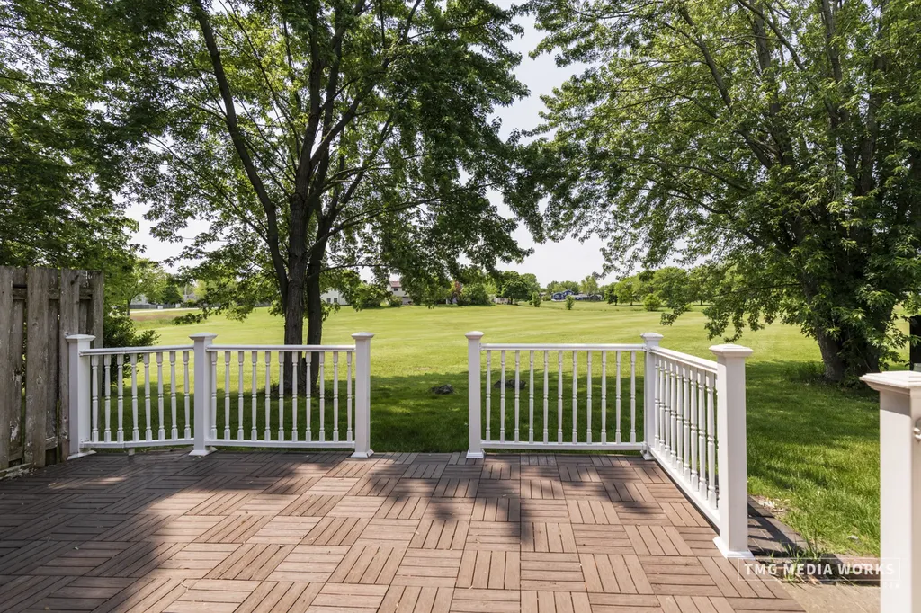 1210 Andover Circle Aurora IL 60504