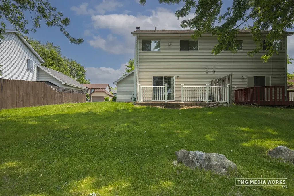 1210 Andover Circle Aurora IL 60504