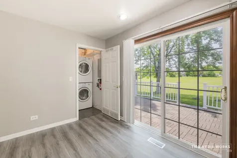 1210 Andover Circle Aurora IL 60504