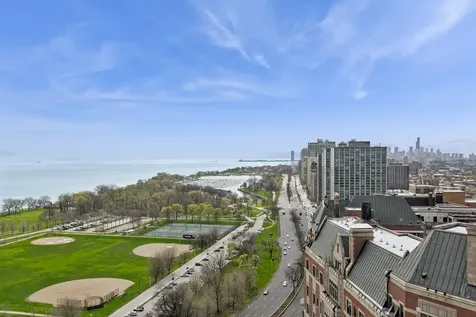 3900 North Lake Shore Drive Chicago IL 60613