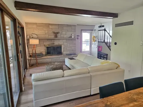 11 Chairtree Court Putnam IL 61560