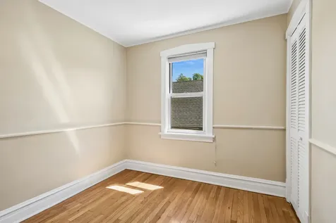 192 Waubansee Road Riverside IL 60546