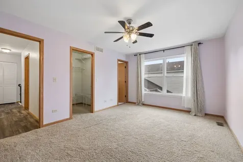 83 Canterbury Trail Romeoville IL 60446
