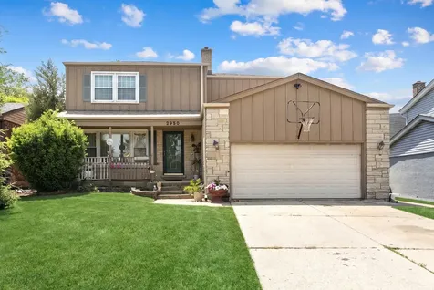2950 Briarwood Drive W Mount Prospect IL 60056