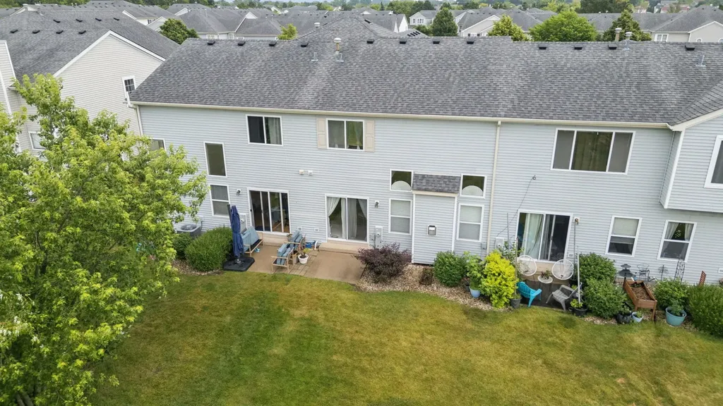 16532 South Windsor Lane Lockport IL 60441