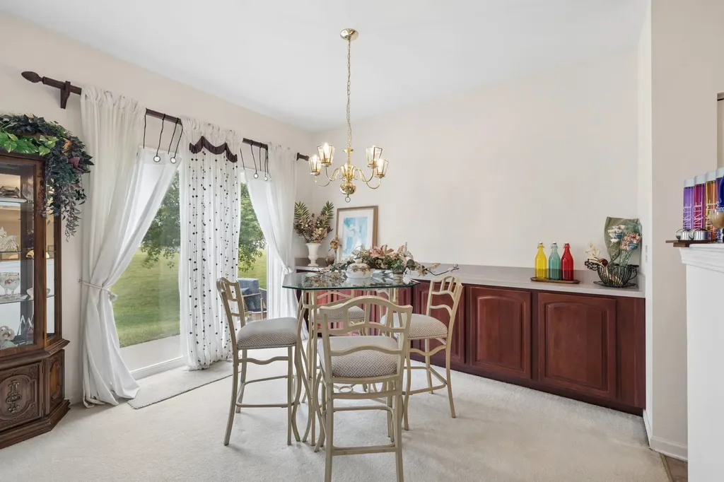 16532 South Windsor Lane Lockport IL 60441