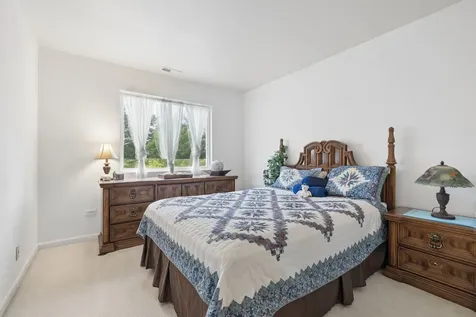 16532 South Windsor Lane Lockport IL 60441