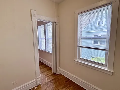 3229 North Wilton Avenue Chicago IL 60657