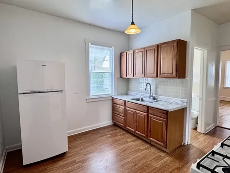 3229 North Wilton Avenue Chicago IL 60657