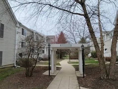 59 South Treehouse Lane S Round Lake IL 60073