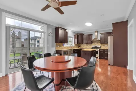 456 Arbor Lane Wood Dale IL 60191