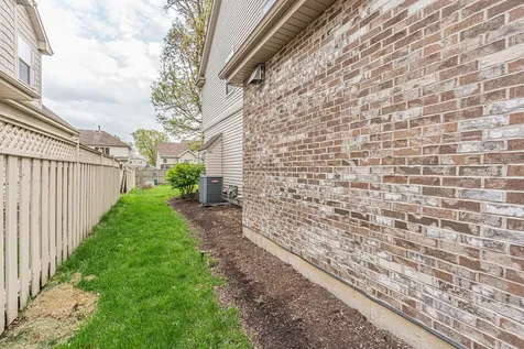 456 Arbor Lane Wood Dale IL 60191